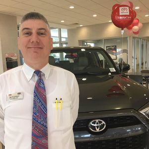 Meet your Posher, Jef